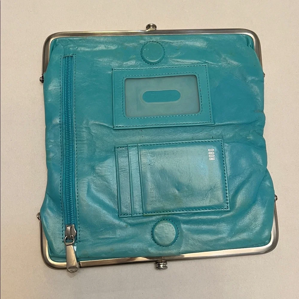 HOBO LAUREN LEATHER CLUTCH VINTAGE DISTRESSED WALLET TURQUOISE